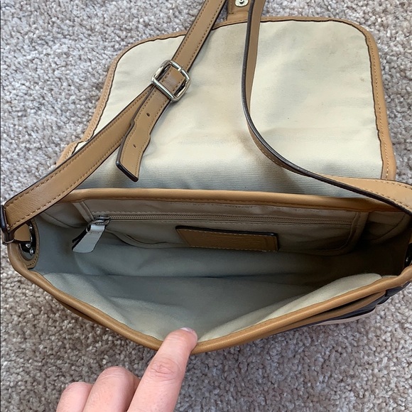 Coach leather crossbody - Picture 7 of 11
